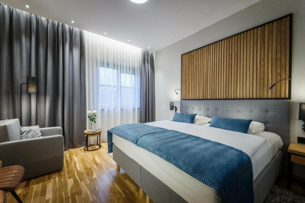 Фото отеля 2