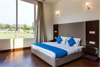 Фото Redwood Resort