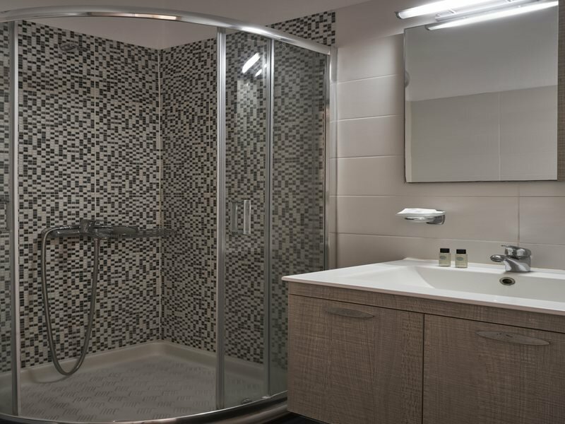 Фото Makris Beach Hotel