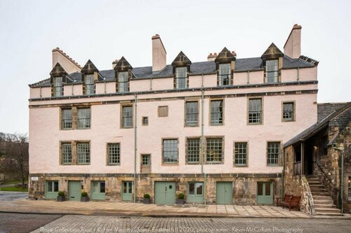 Гостиница Cheval Abbey Strand Apartments, at Holyrood