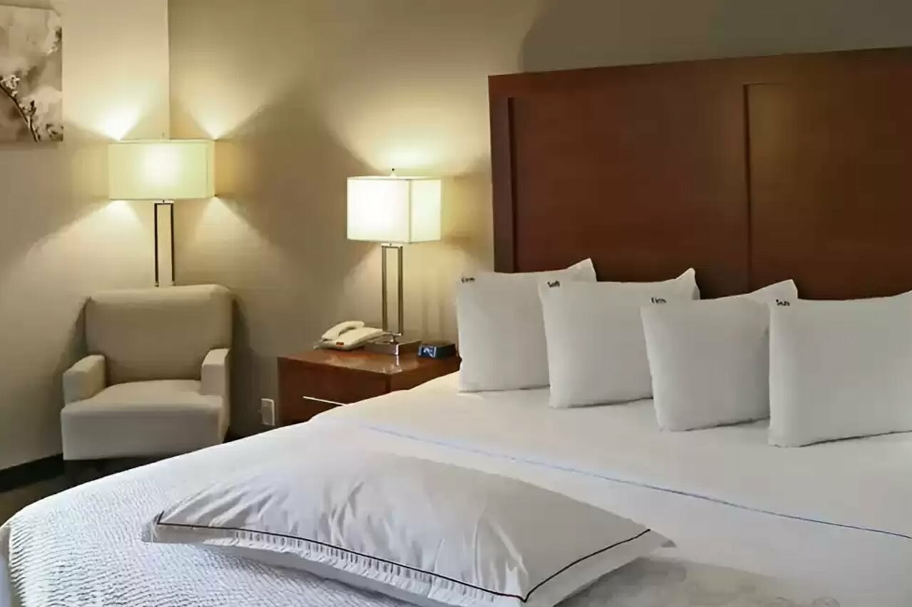 Фото Red Roof Inn Plus+ Easton