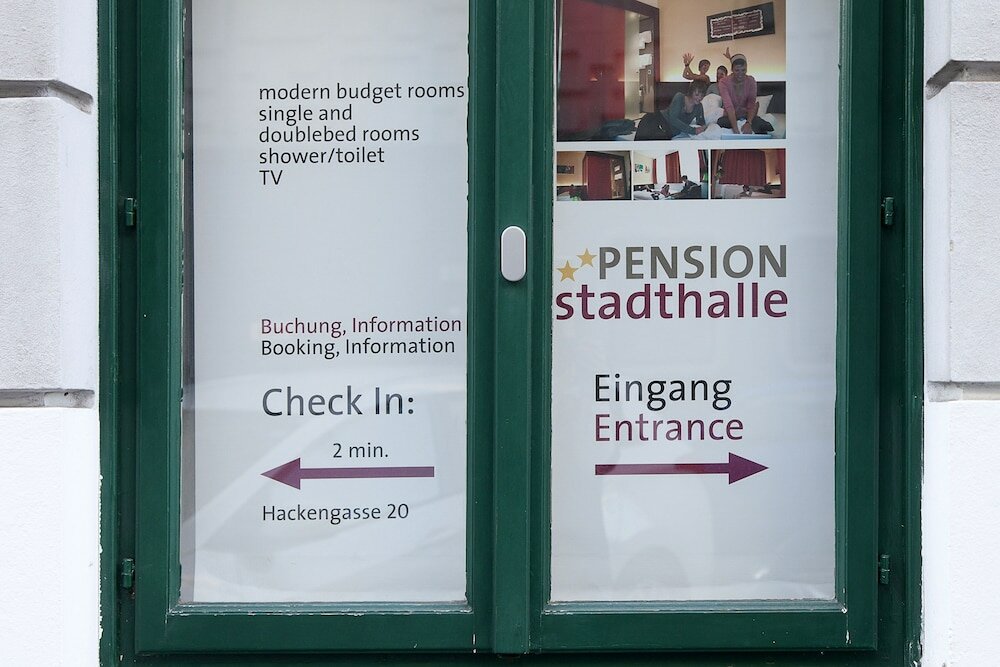 Фото Pension Stadthalle