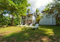 Hotel Palm Beach Inn and Sea Shells Cabanas, Southern Province, photo