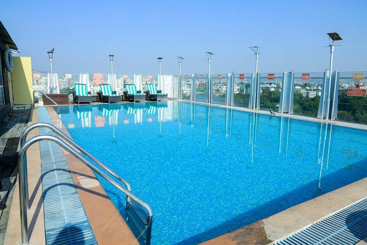 Фото отеля 3