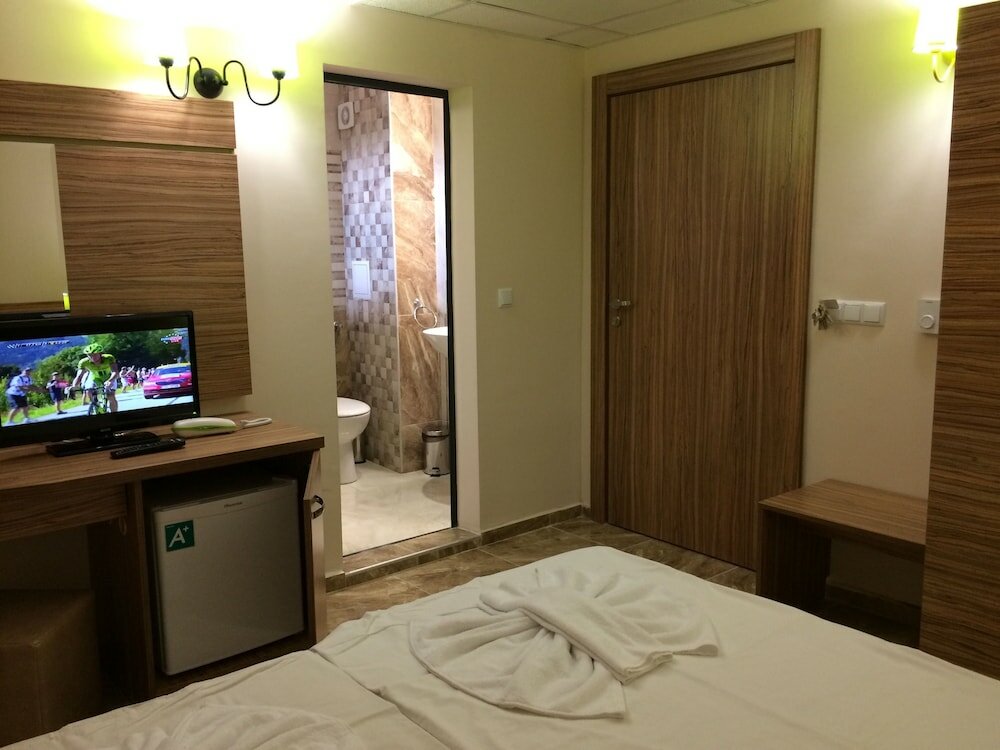 Фото TM Deluxe Hotel