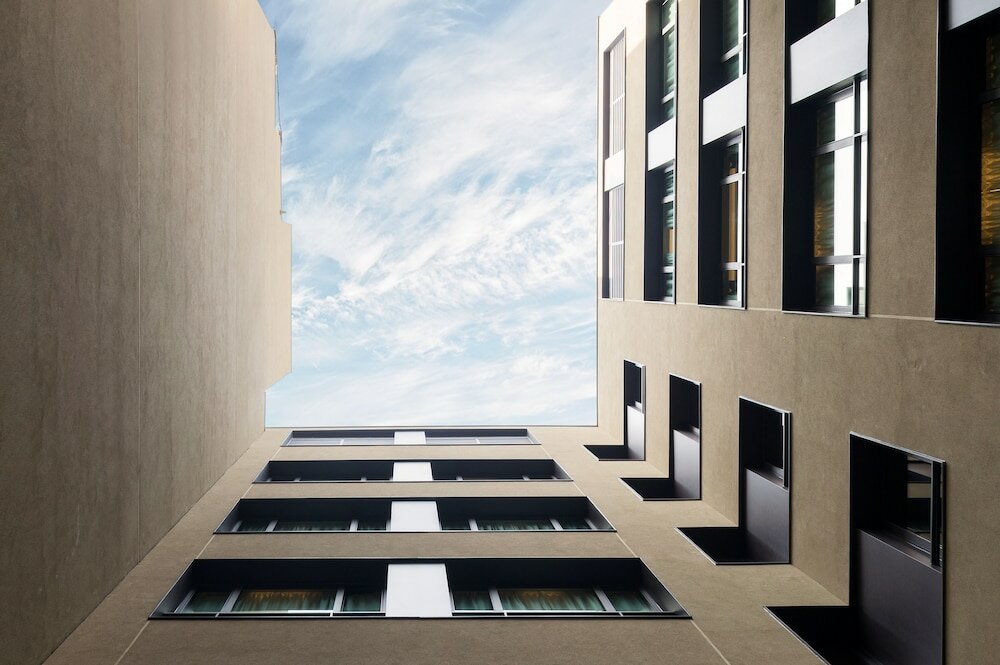 Фото The Corner Hotel