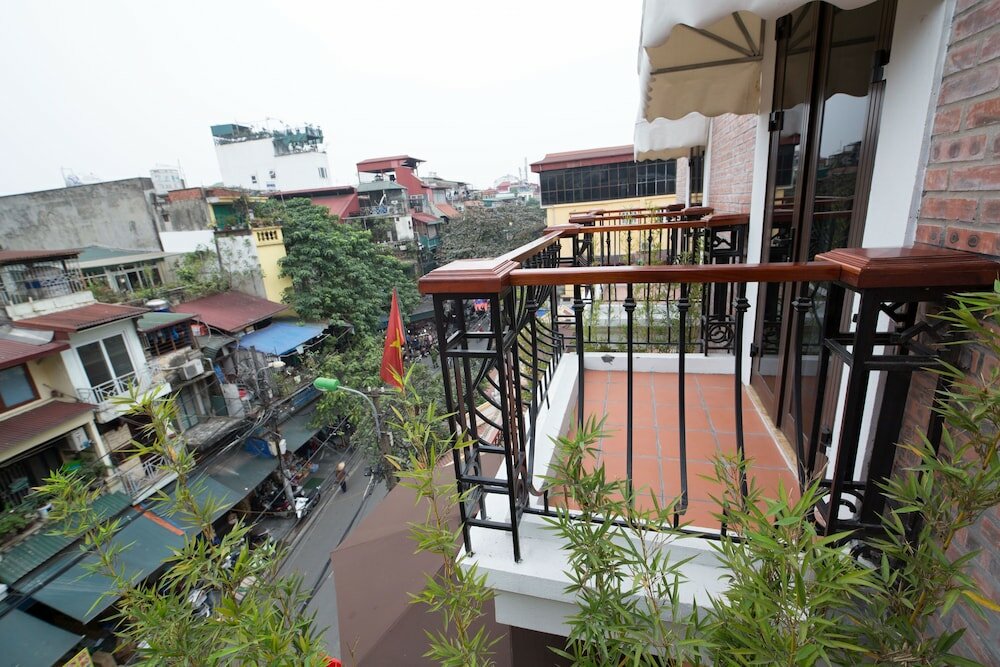 Фото Mk Premier Boutique Hotel