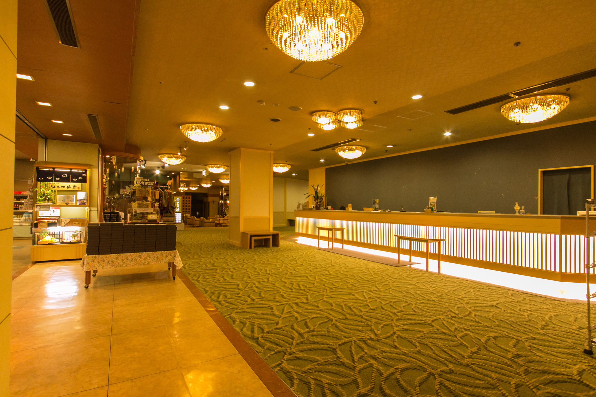 Фото Yuzawa Grand Hotel
