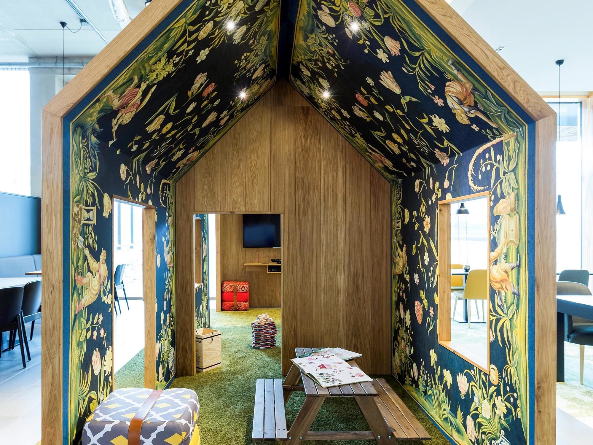 Фото Novotel Amsterdam Schiphol Airport