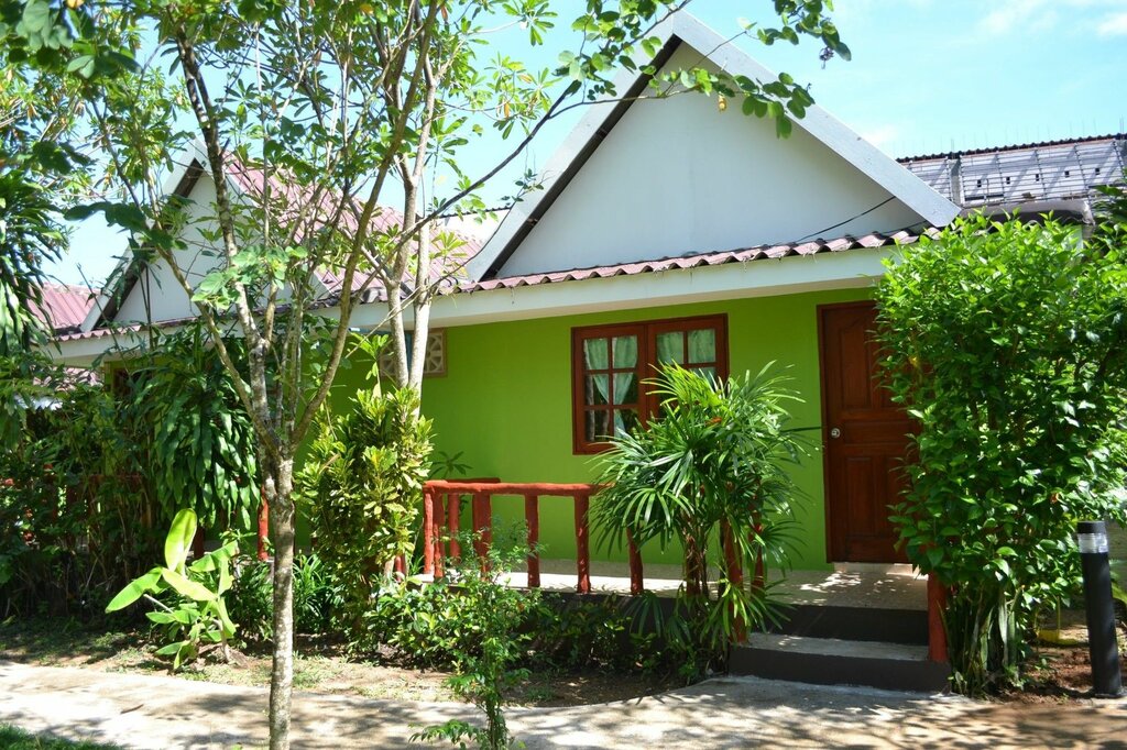 Hotel Khaolak C-nior Bungalow, Phang Nga Province, photo