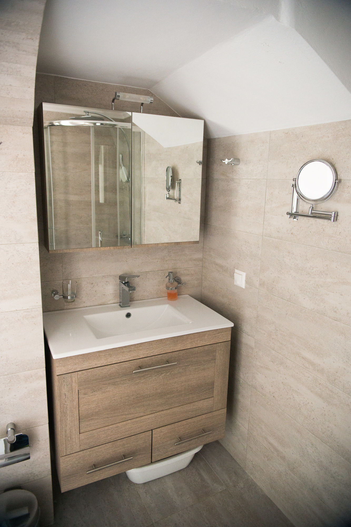 Фото Maria Plomari Apartments