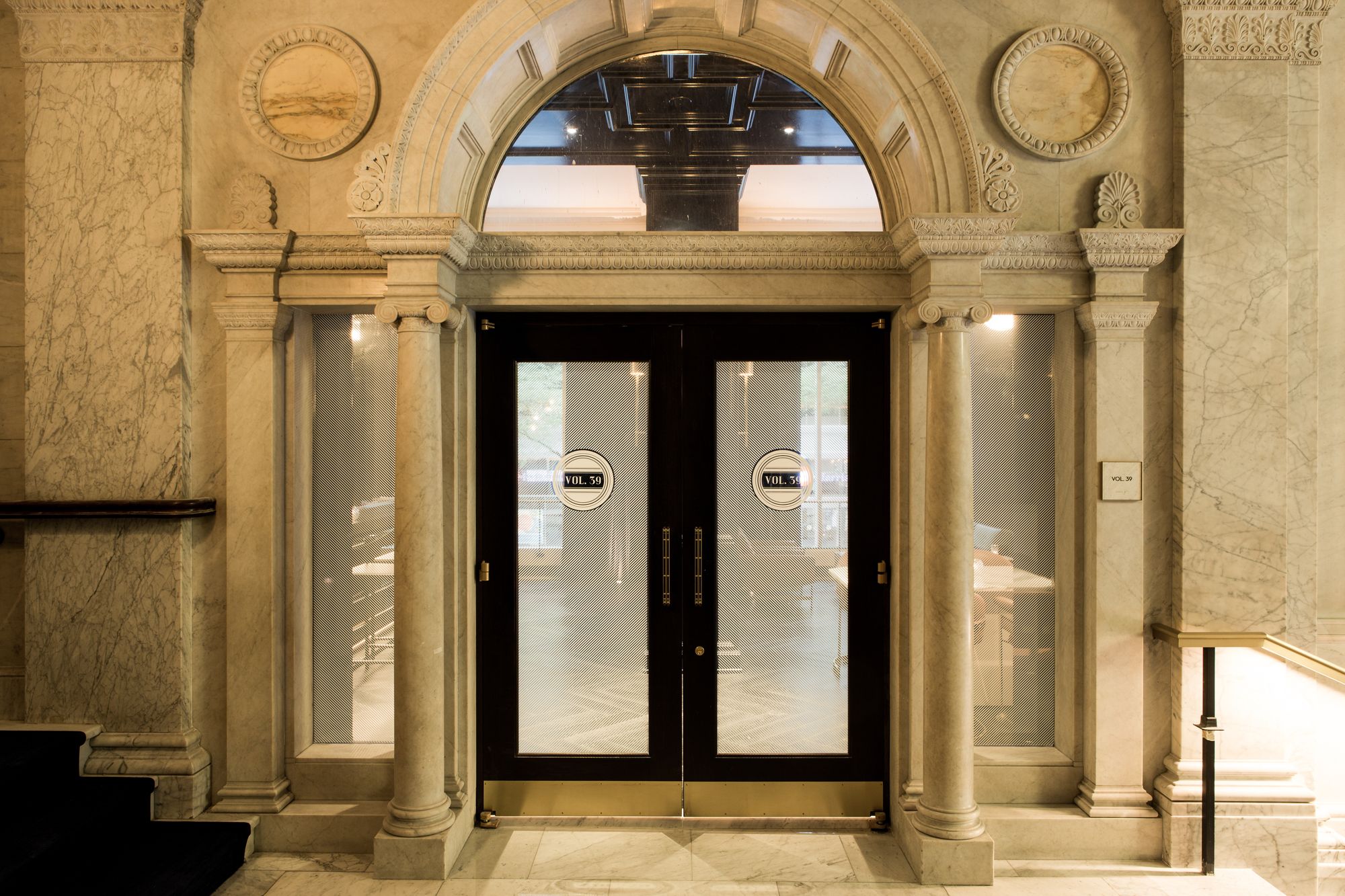 Фото Kimpton Gray Hotel, an Ihg Hotel