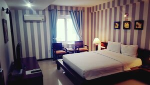 Laguna Hotel (Ho Chi Minh City, Tran Hung Dao Street), hotel