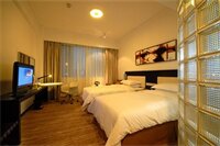 Фото  Holiday Inn Express Chengdu Gulou