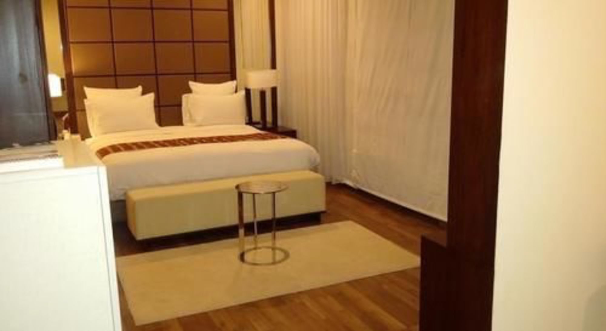 Фото Rockville House managed by Serai Boutique Hotel