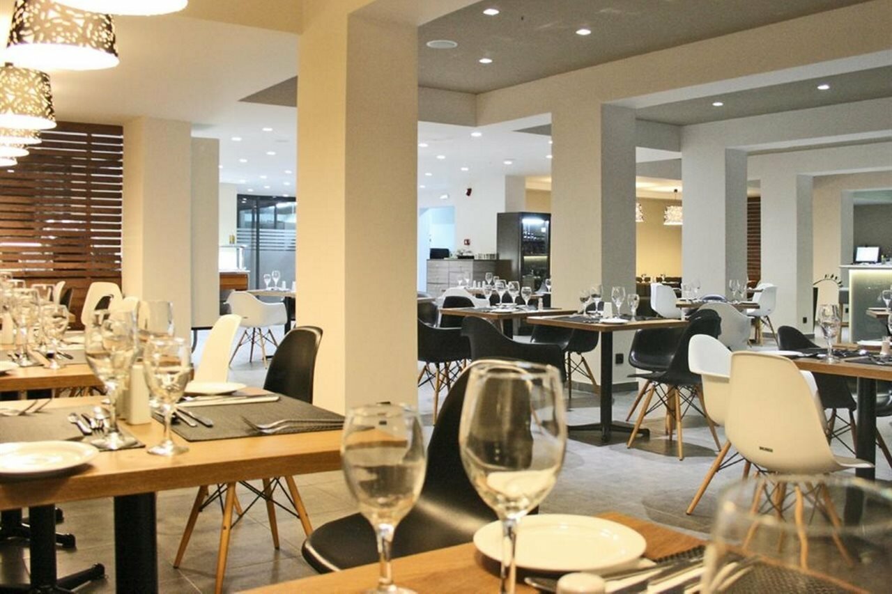 Фото Amphitryon Boutique Hotel