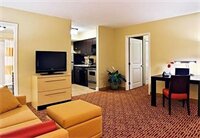Фото TownePlace Suites by Marriott Tampa Westshore/Airport