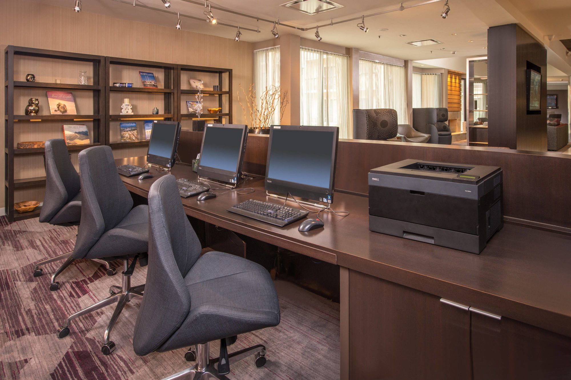 Фото Courtyard by Marriott Prince George