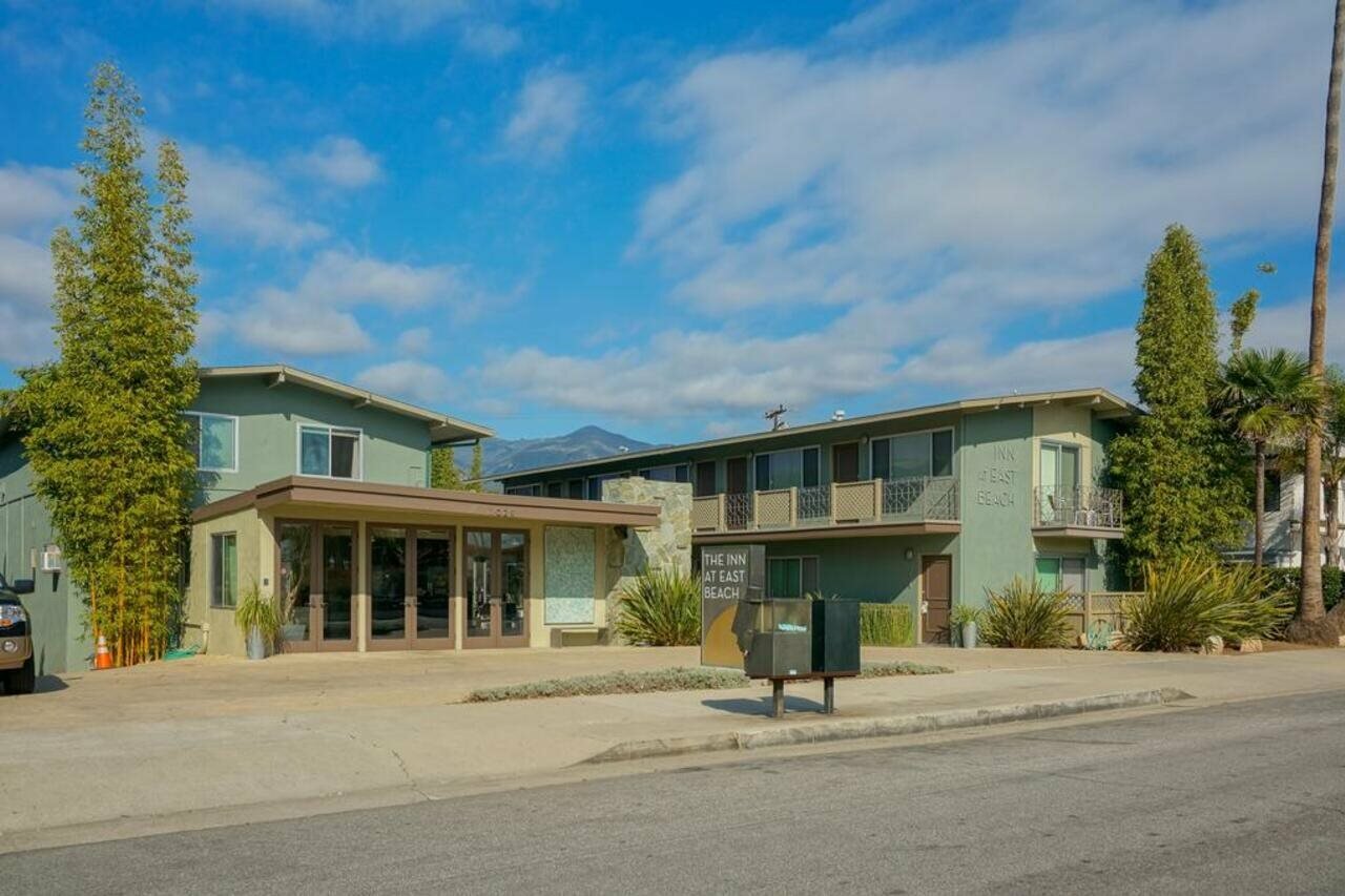 Фото Inn at East Beach