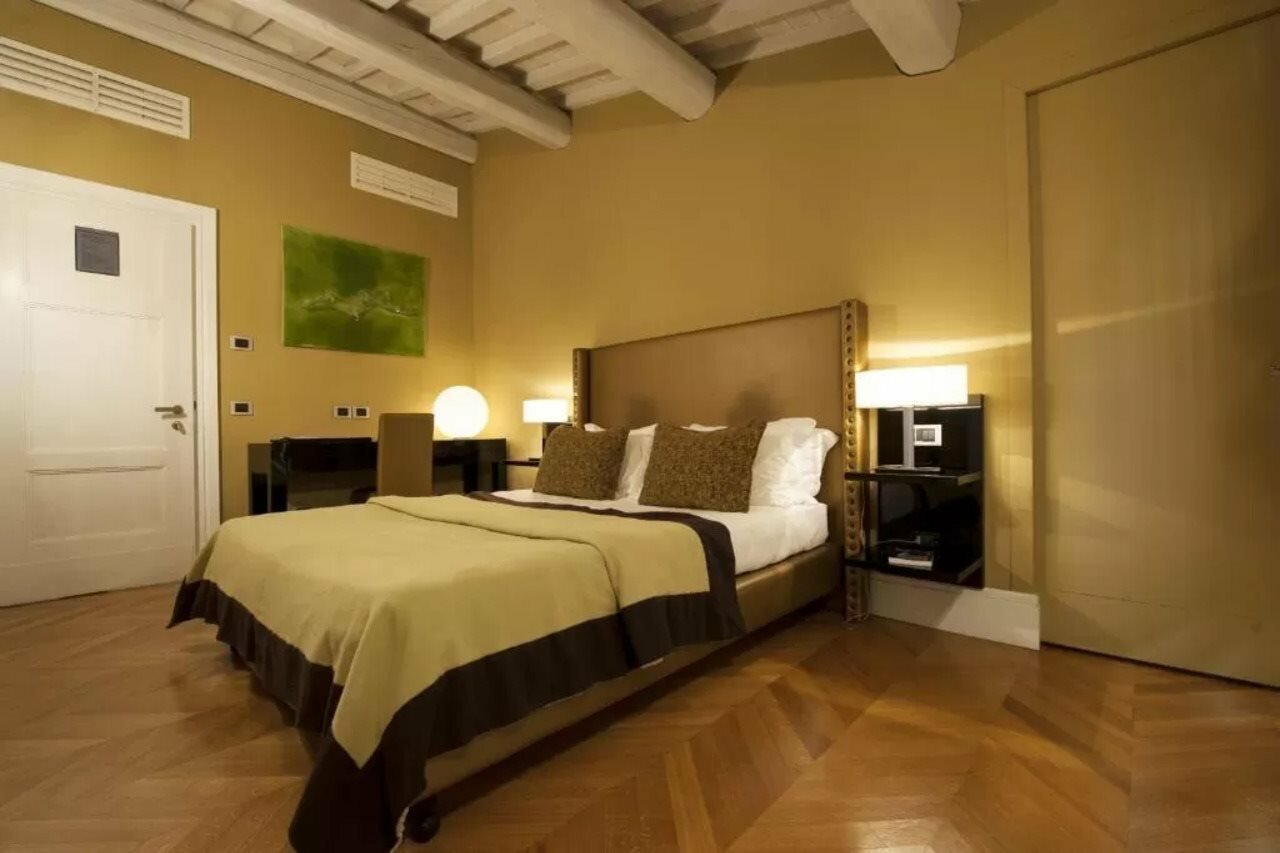 Фото Moses Fountain