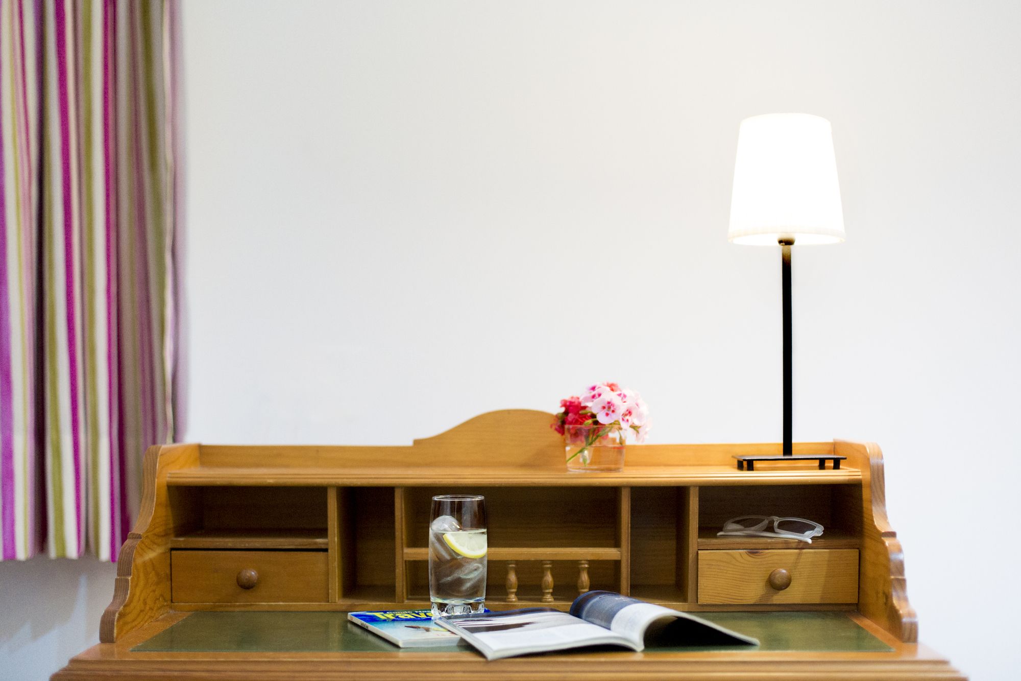 Фото Hostal Alhambra