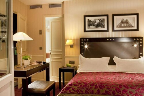 Гостиница Hôtel Duquesne в Нанте