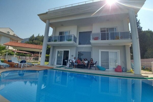 Фото Benjamin 2 Solovilla