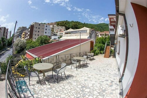 Гостиница Guest House Blue Coast в Будве
