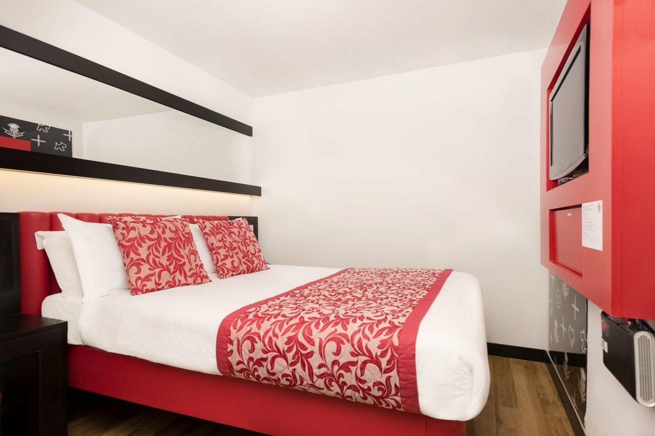 Фото Haymarket Hub Hotel