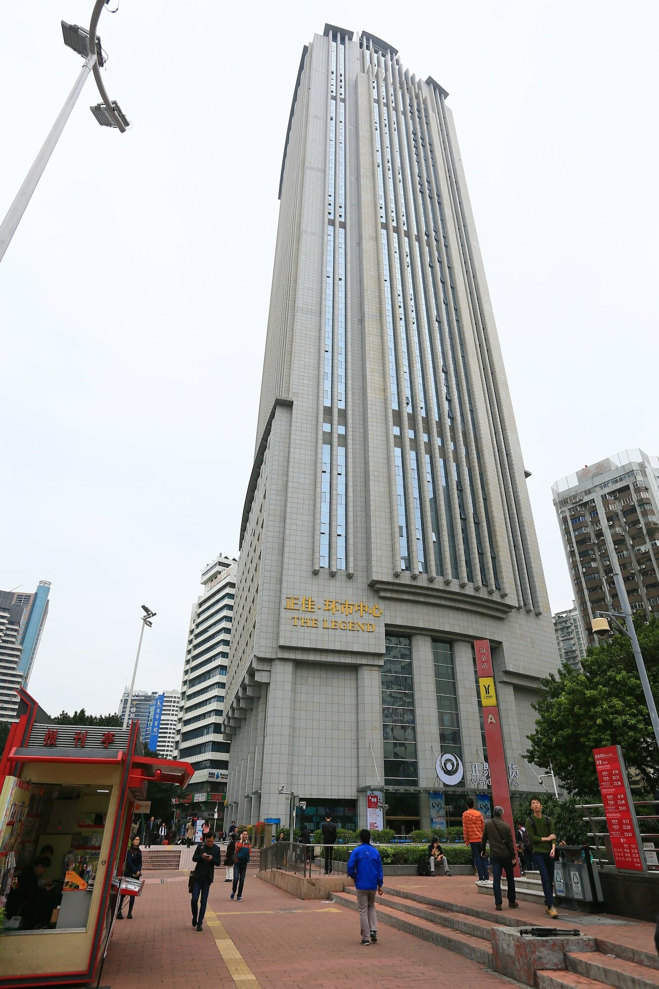 Фото Yoyo International Apartment