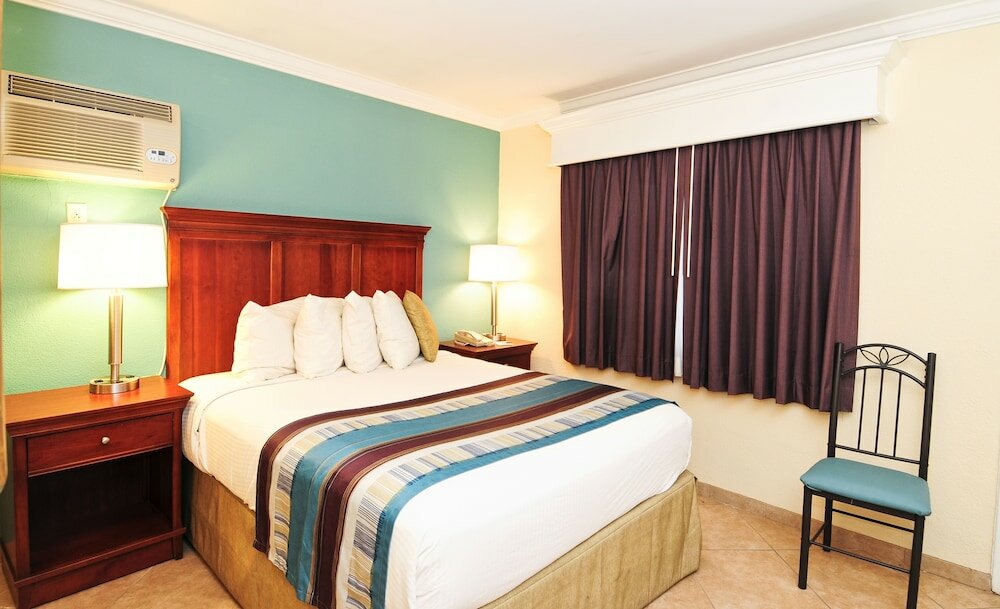 Фото The Sandbar Hotel, Trademark Collection by Wyndham