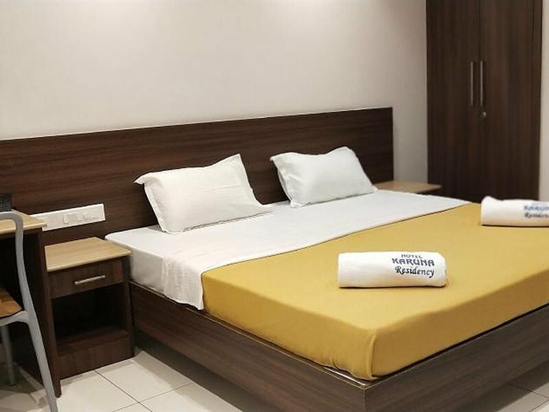 Фото Hotel Karuna Residency