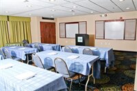 Фото Wingate by Wyndham Roseville/Detroit