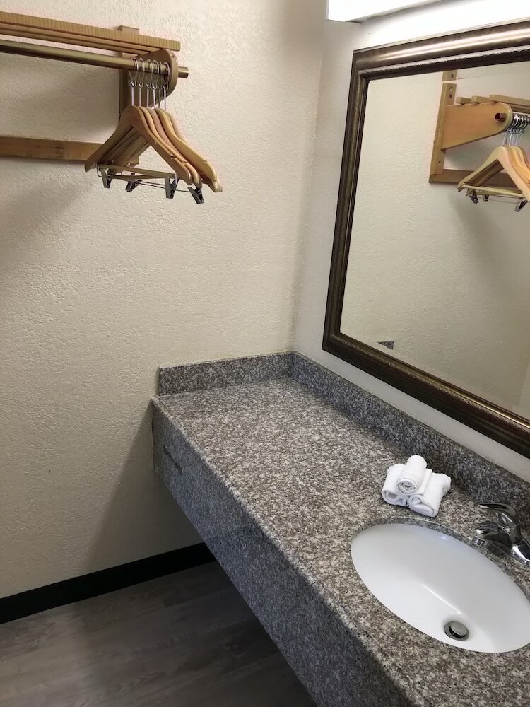 Фото Super 8 by Wyndham Gulfport Biloxi Airport