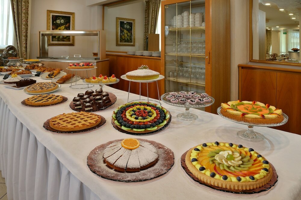 Фото Hotel Gaston