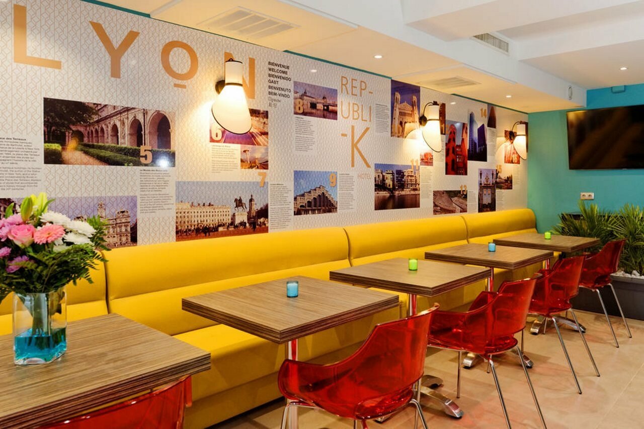 Фото Republik Hotel