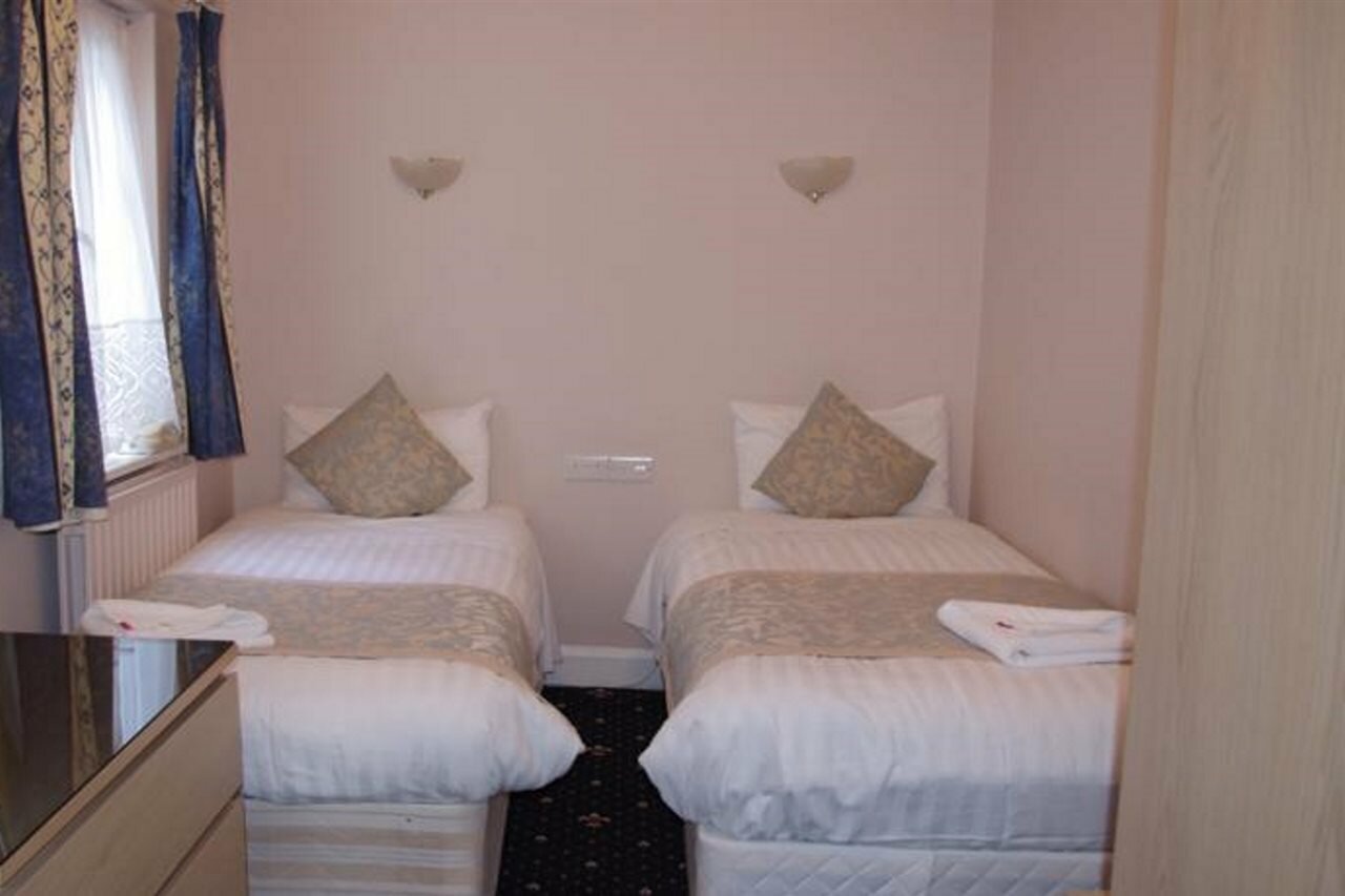 Фото Astoria Hotel