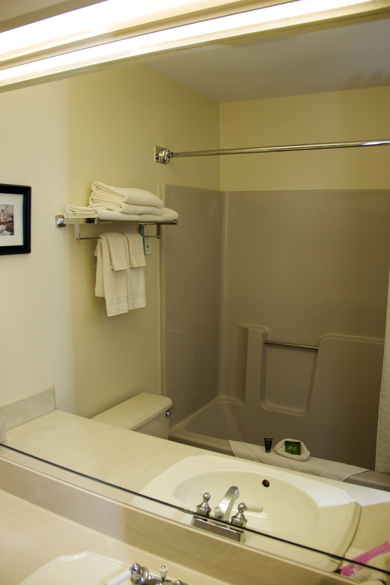 Фото Country Inn at The Mall