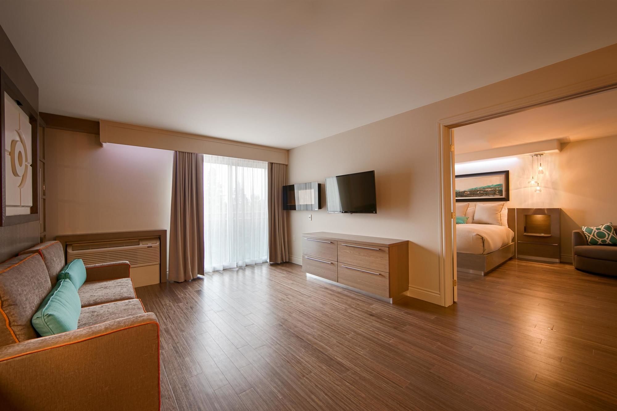 Фото Best Western Plus Edmundston Hotel