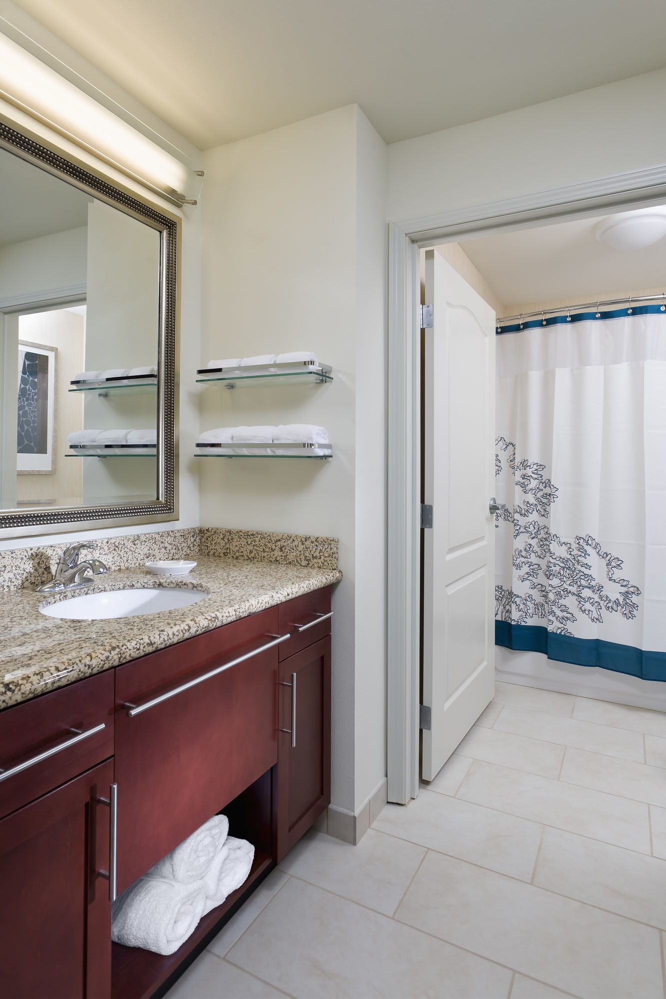 Фото Residence Inn Fargo