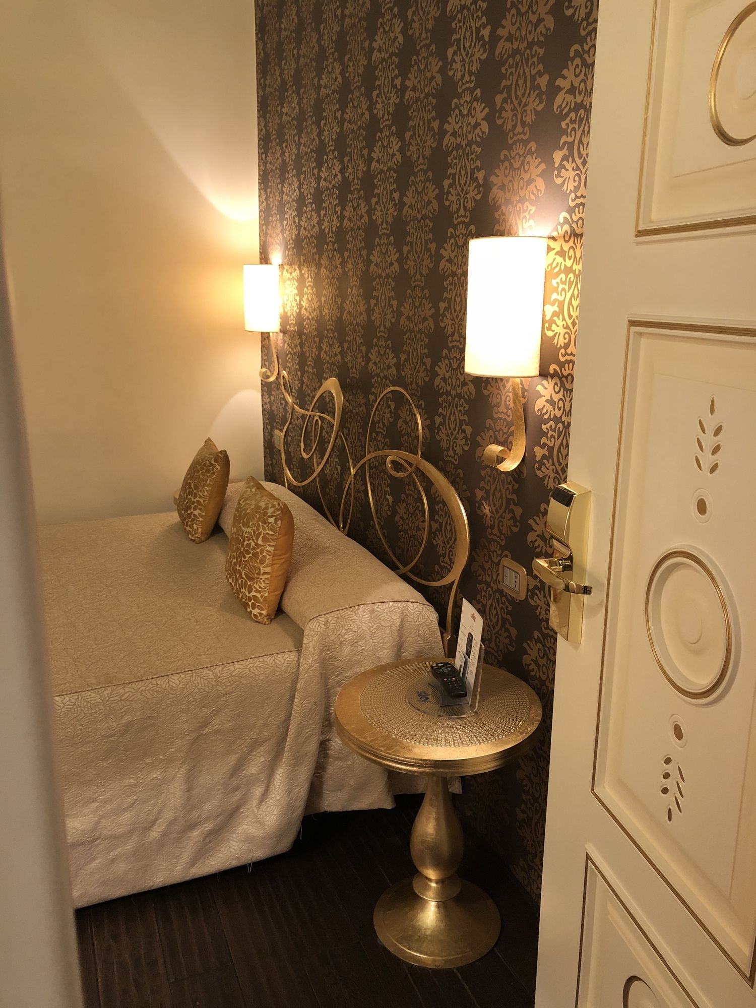 Фото Locanda del Sole Luxury Suite Rome