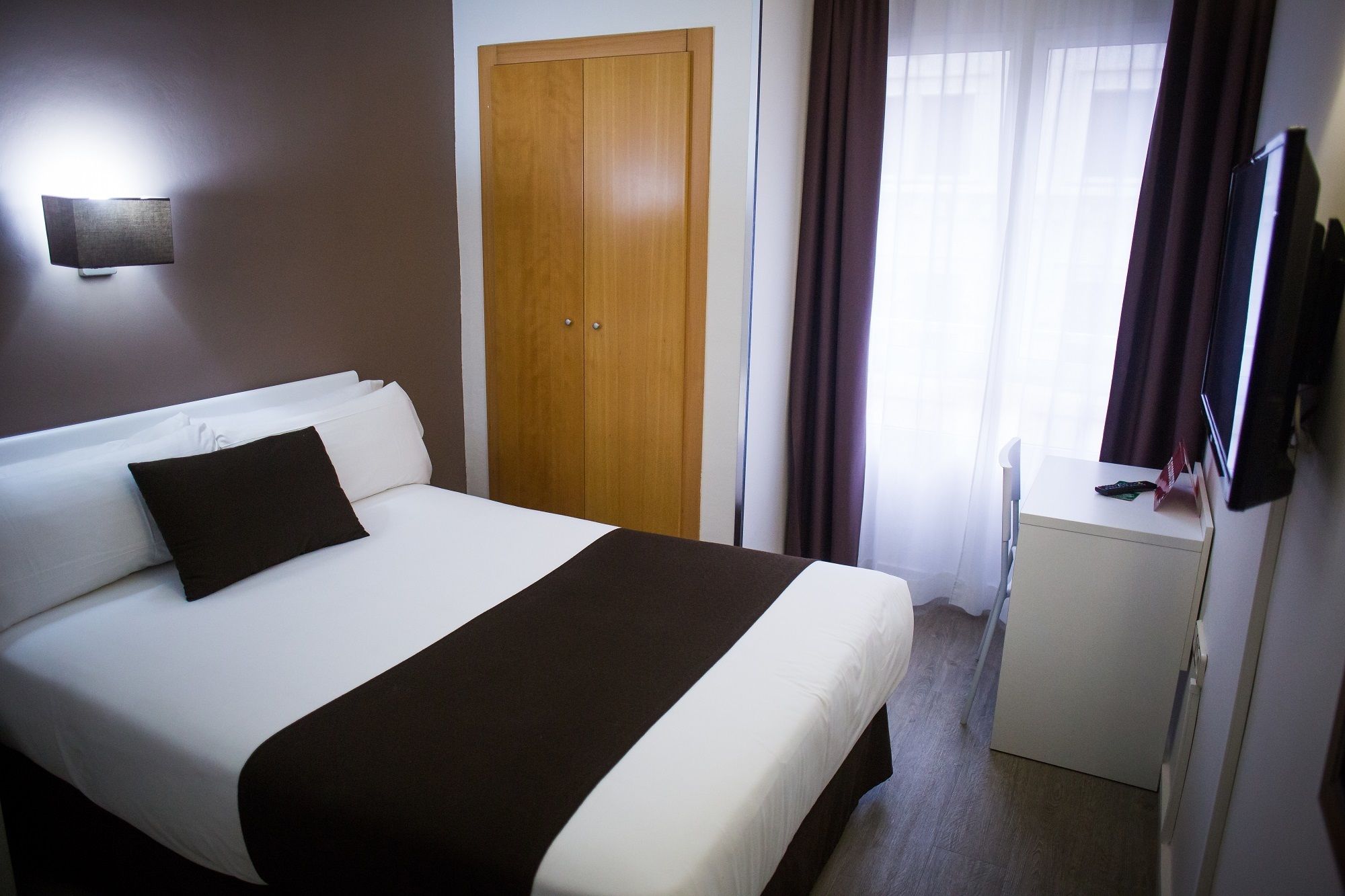 Фото Sweet Hotel Continental