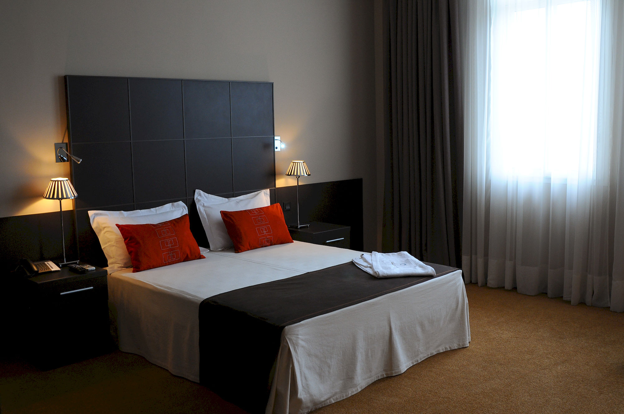 Фото Tana Hôtel