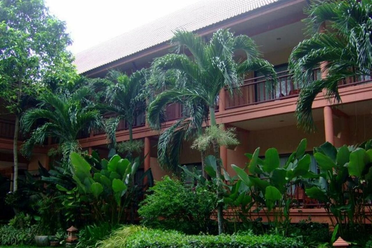 Фото Lanta Casuarina Beach Resort