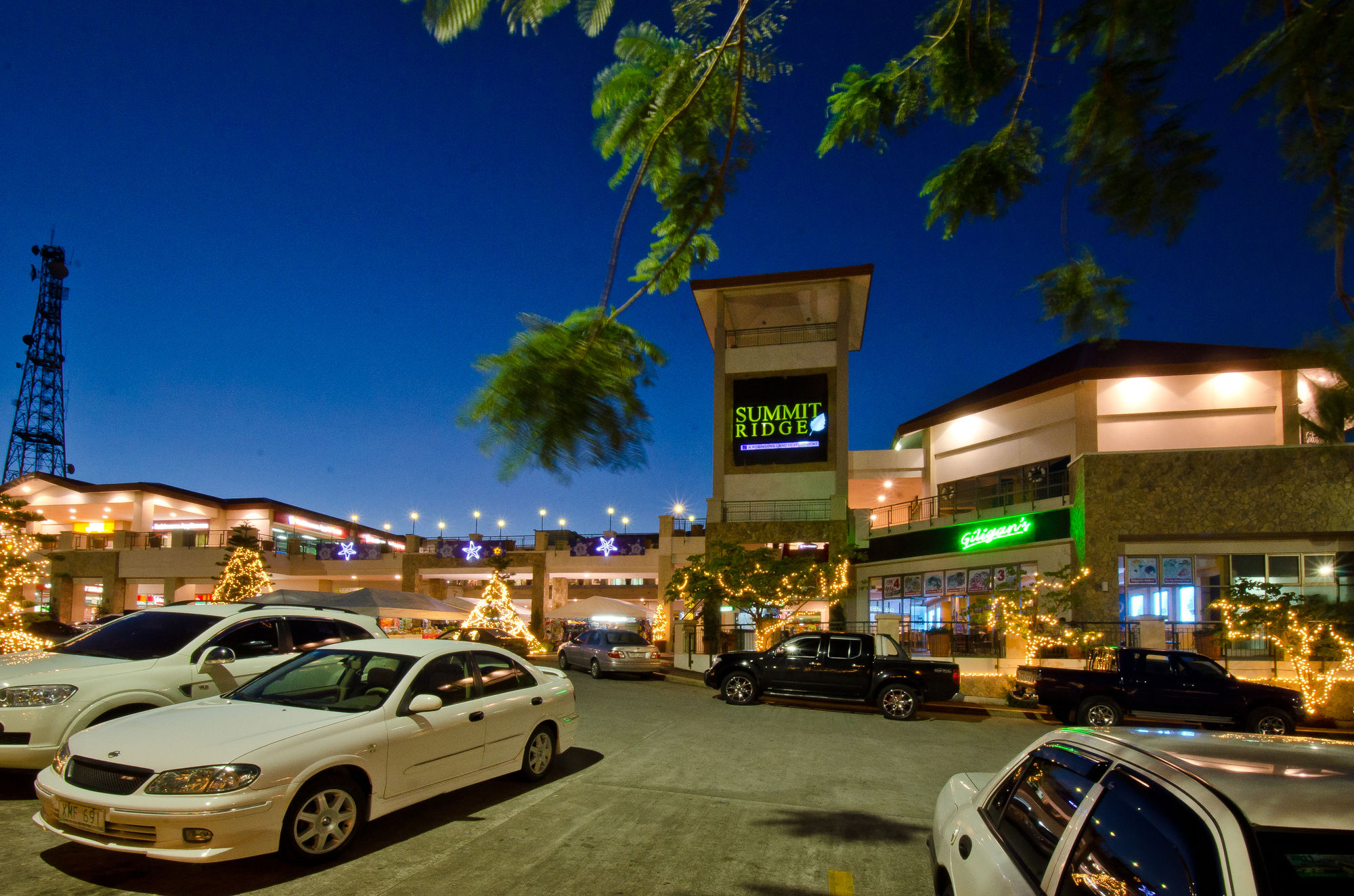 Фото Summit Ridge Tagaytay