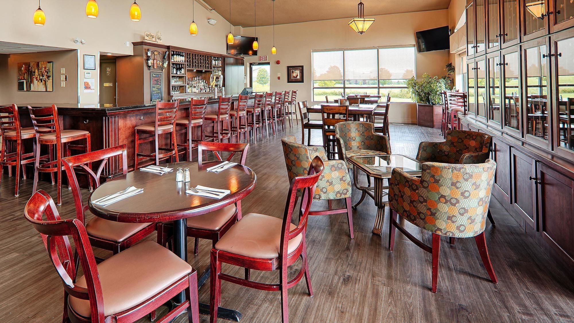 Фото Best Western Pembroke Inn & Conference Centre