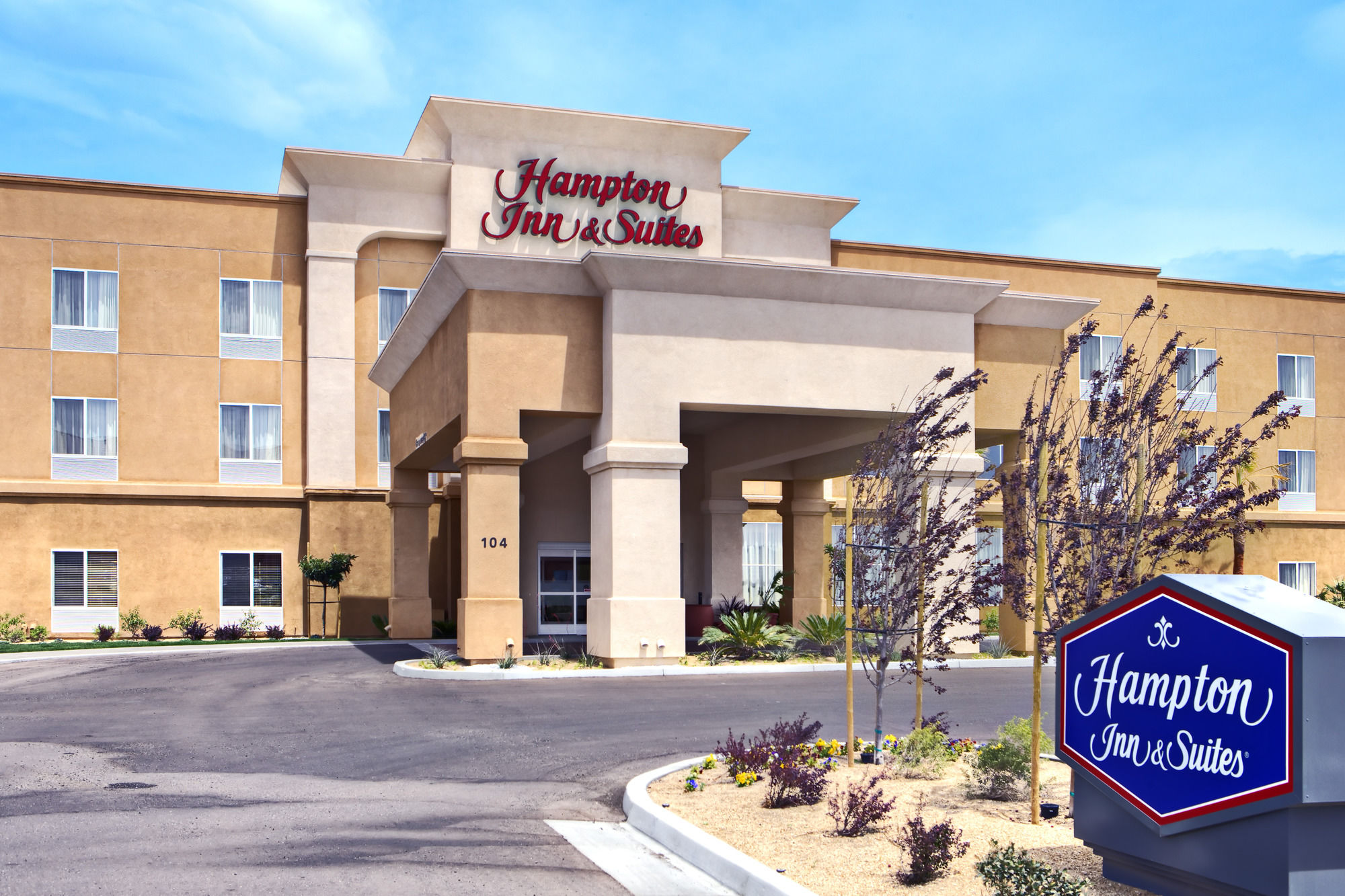 Фото Hampton Inn & Suites Ridgecrest