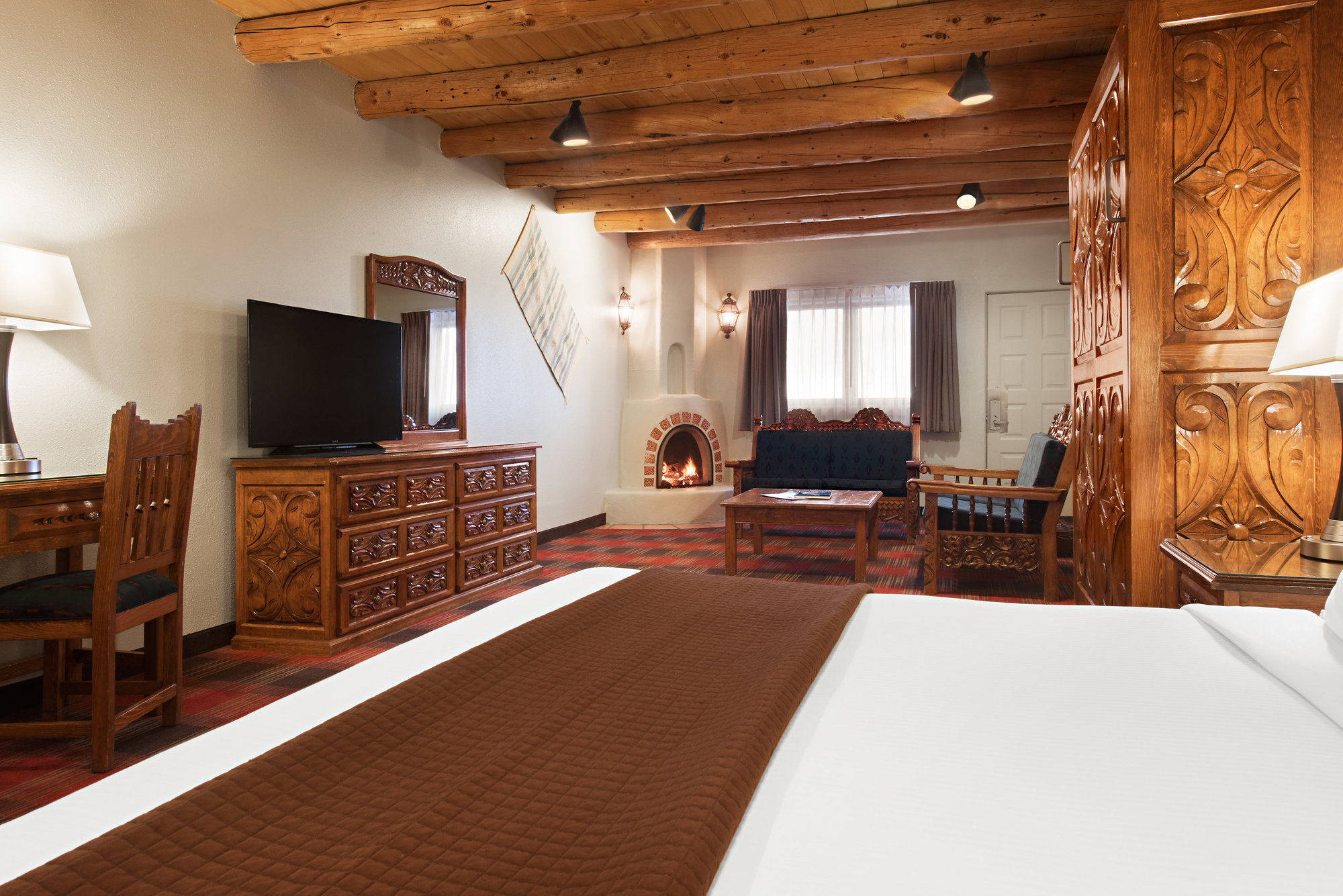 Фото Sagebrush Inn & Suites