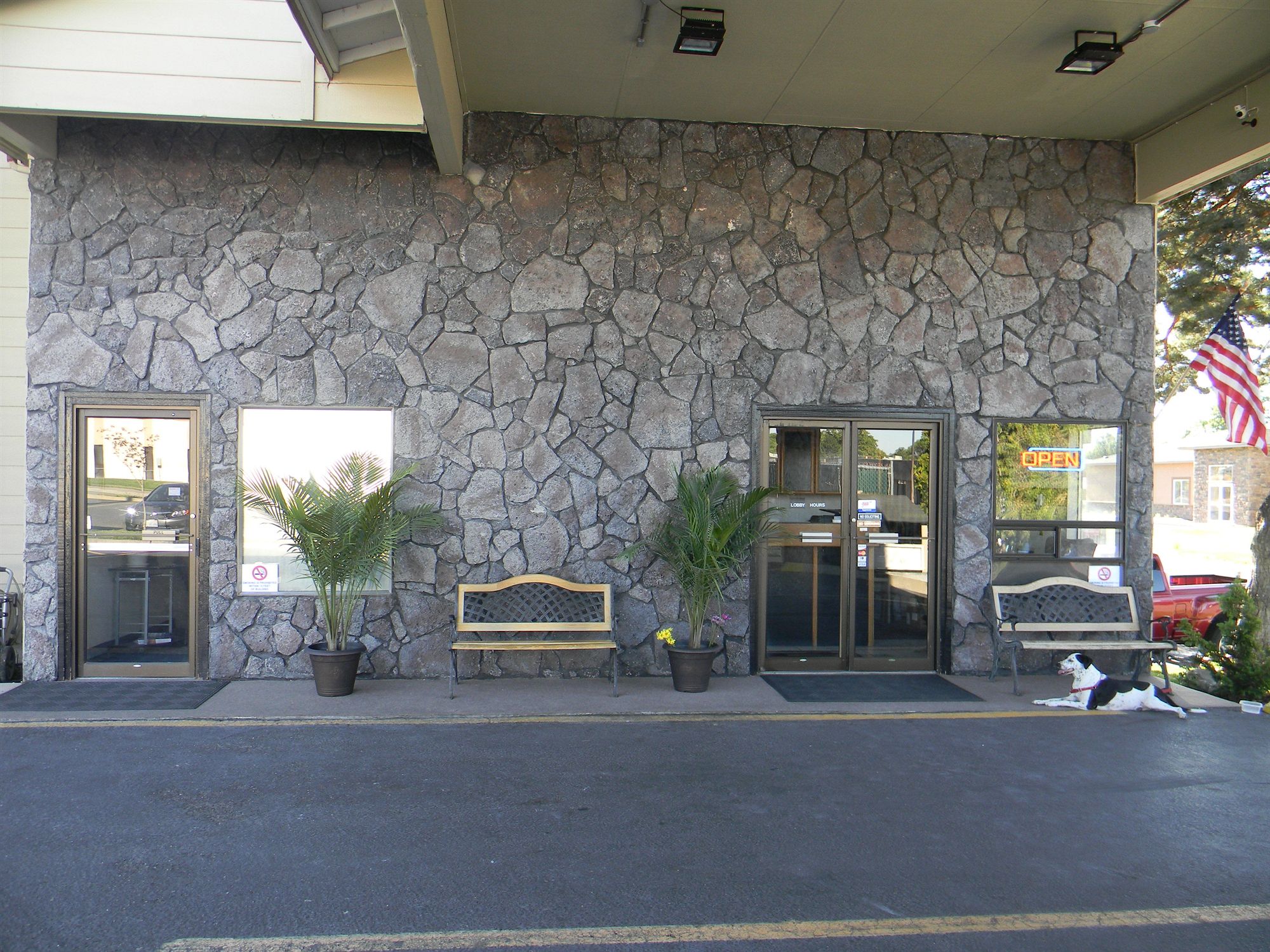 Фото Kennewick Suites
