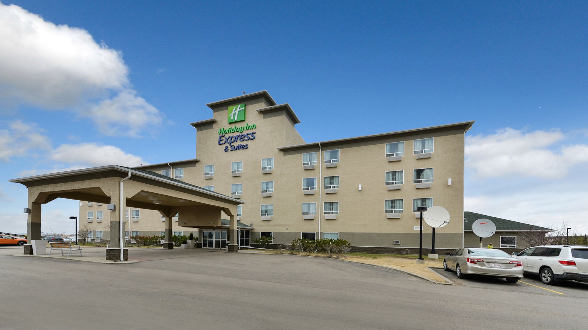 Фото Holiday Inn Express Edmonton-International Airport